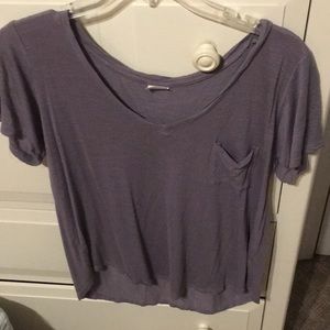 grey tee